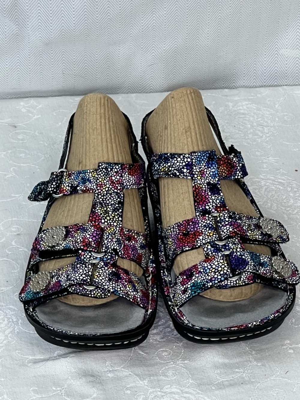 Algeria Kleo Sandals Multi Color Metallic Sling Back Leather Euro 35/5 5.5 👍